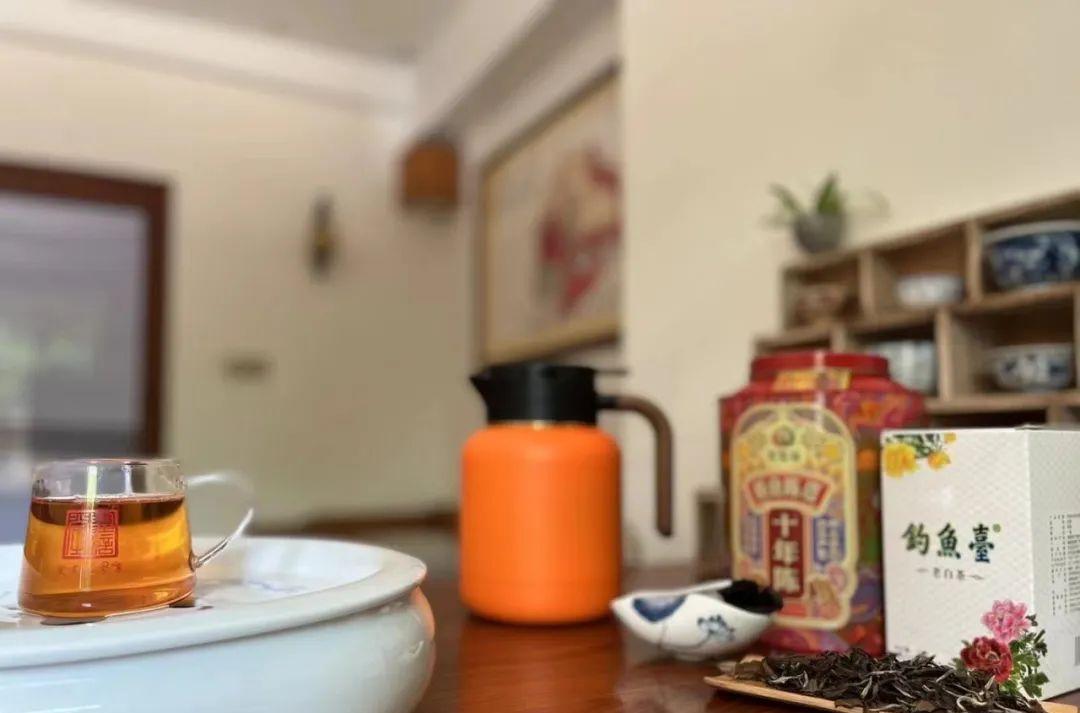 陈皮白茶：保健功效卓越，了解一下常喝的好处