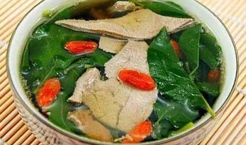 春季养生汤推荐：陈皮枸杞叶炖猪肝汤，喝出健康好气色